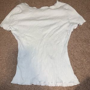 White ribbed lettuce edge tee